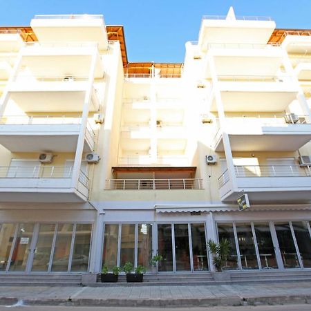 Teo Apartaments Sarandë Exterior foto