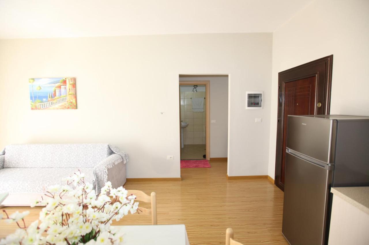 Teo Apartaments Sarandë Exterior foto